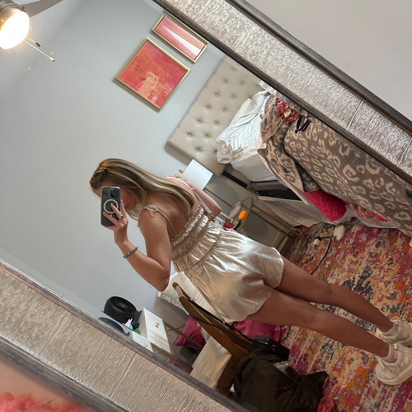 Lulu’s Gold Satin Short & Top Set - Picture 2 of 11